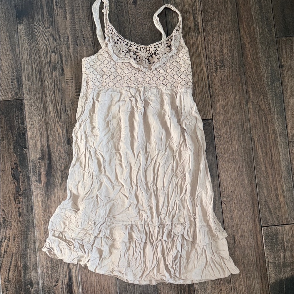 Cream Lace Sleeveless Dress